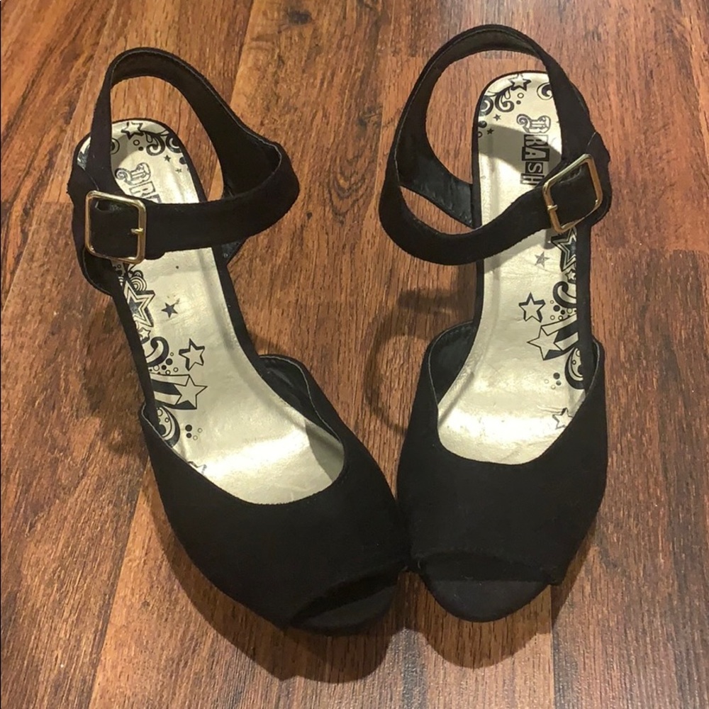 Black heels